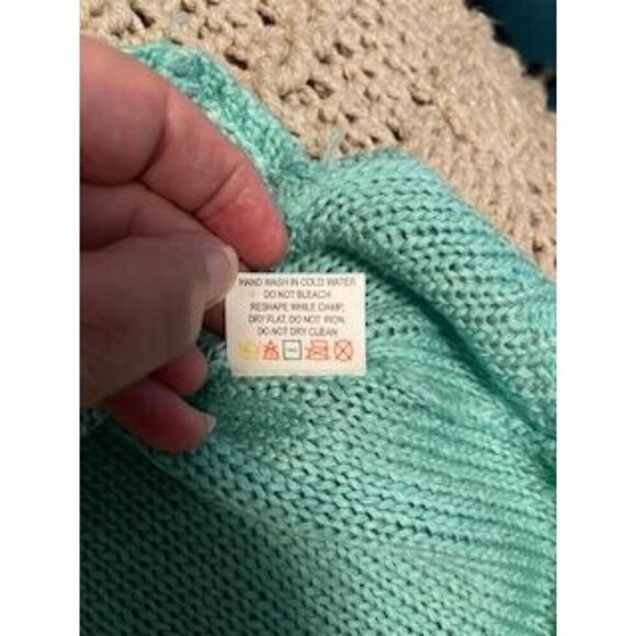 QUINN WOMEN'S‎ SM Aqua Open-Knit Sweater With Asymmetrical Hem Long Sleeve Small - Picture 6 of 12